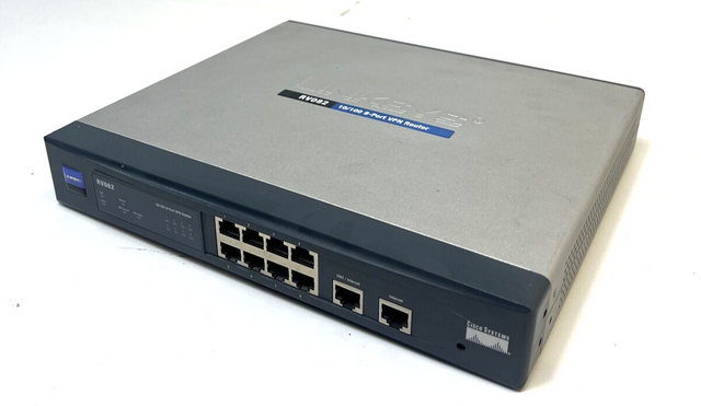 RV082 8-Port 10/100Mbps Fast Ethernet Dual WAN VPN Router