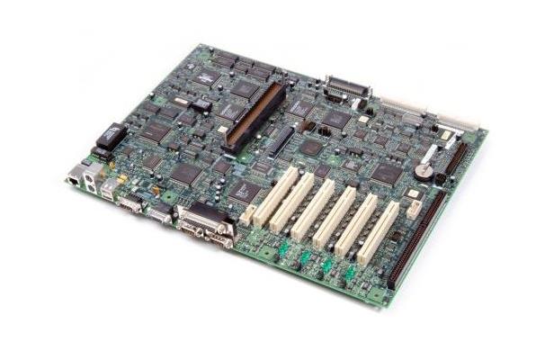 37L6003 IBM Netfinity 5500 System Board without Processor Board and Memory (type 8662)