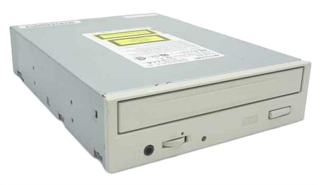 CRMC-FX322M2 Mitsumi 32x CD-Rom Drive IDE White Bezel