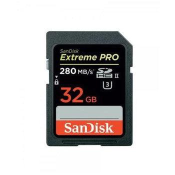 SanDisk - SDSDXPB-032G-G46 - Extreme Pro 32GB Class 10 SDHC UHS-II Flash Memory Card